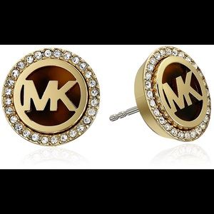 Michael Kors earnings